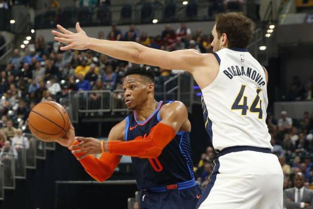 中场枢纽 中场枢纽