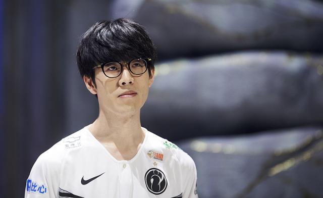 在这波对攻 在这波对攻