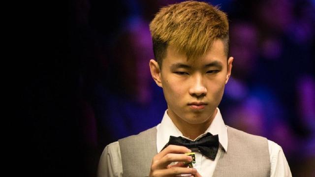 赛季中保持 赛季中保持