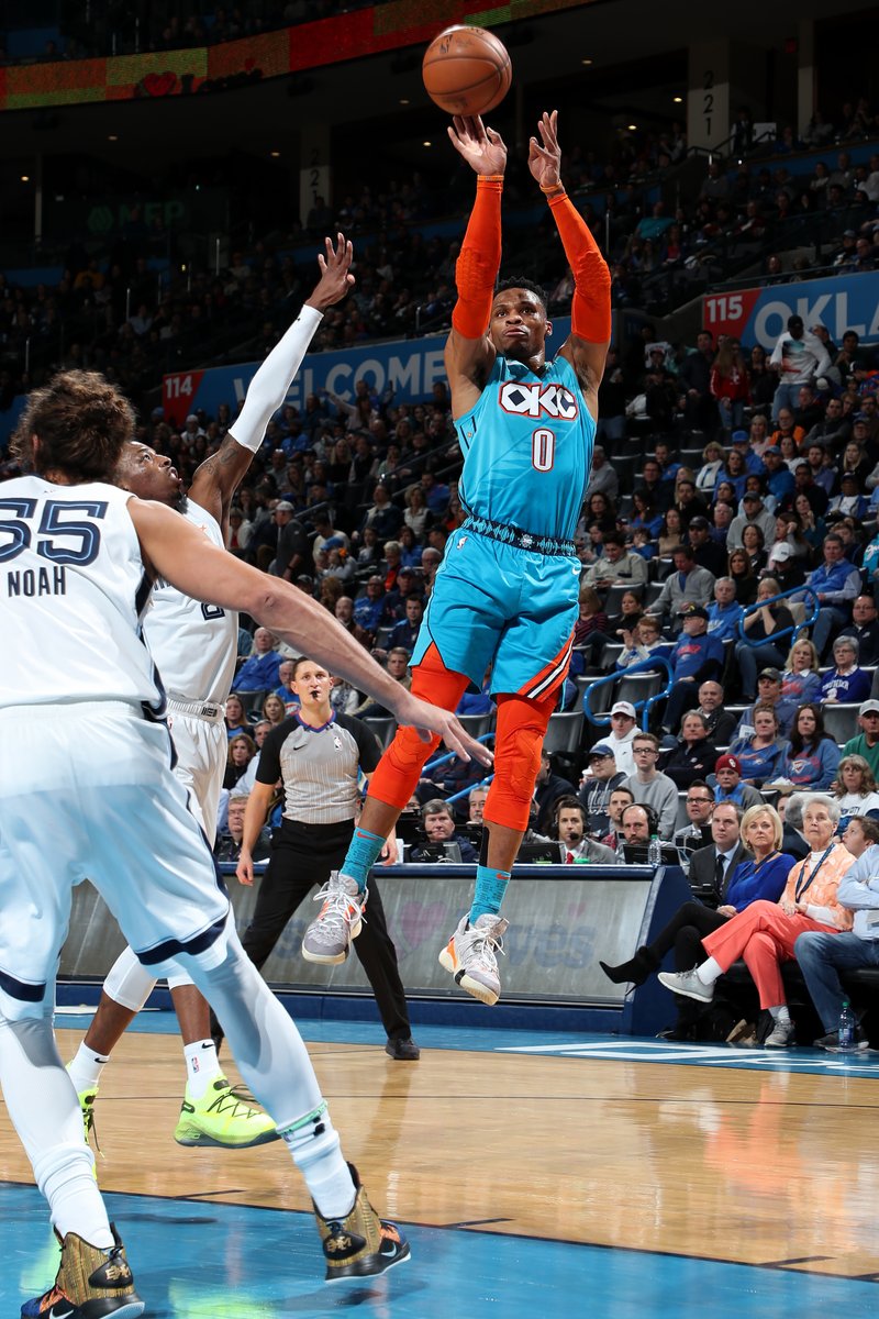 他既能在防 他既能在防