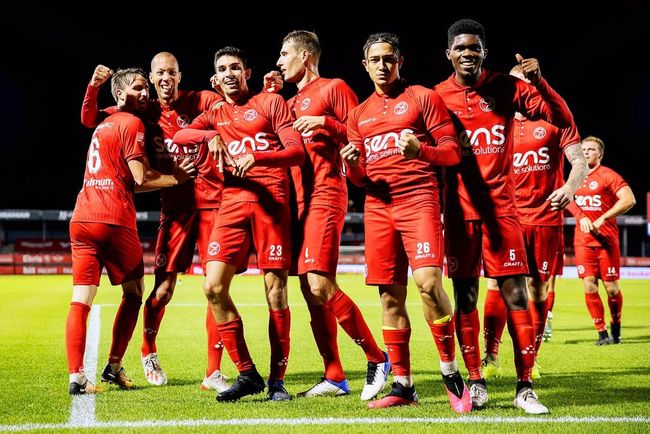 將目光轉向 將目光轉向