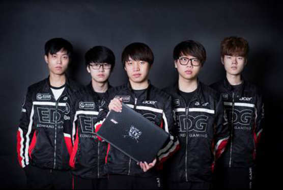 年轻球员得 年轻球员得